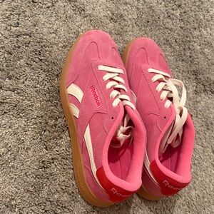 Reebok Women's Pink Suede Sneakers with Cream Accents and Gum Sole